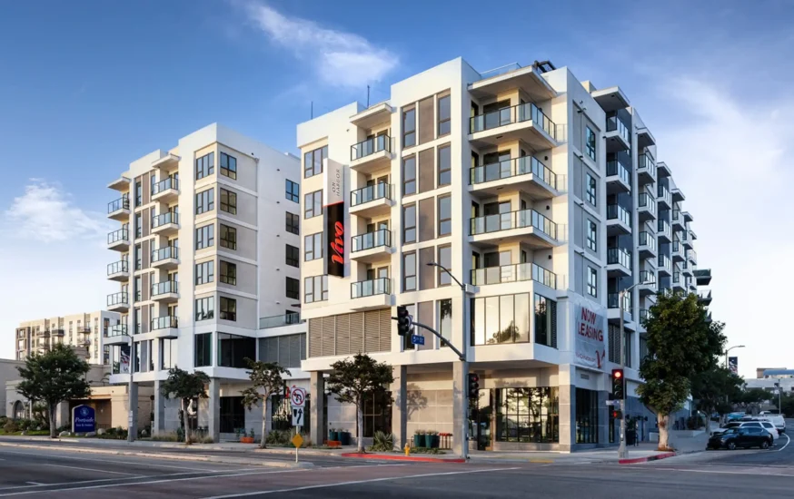 Trammell Crow Vivo On Harbor Hero Featured