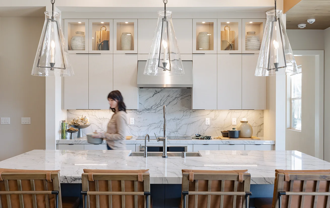 Model Home Kitchen Interior Design